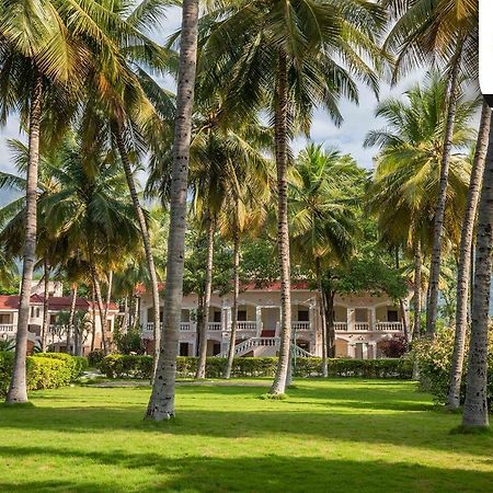 แบล็ก ธันเดอร์ รีสอร์ต - เมตตุปาลายัม Hotel Mettuppalaiyam  ภายนอก รูปภาพ