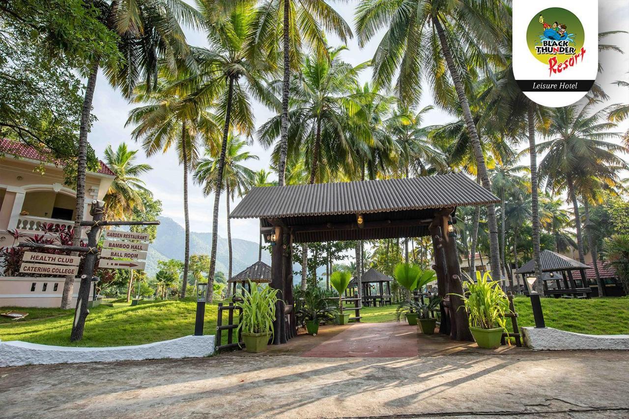 แบล็ก ธันเดอร์ รีสอร์ต - เมตตุปาลายัม Hotel Mettuppalaiyam  ภายนอก รูปภาพ